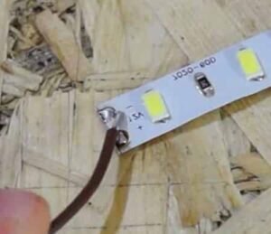 Как паять светодиодную ленту — правила для начинающих