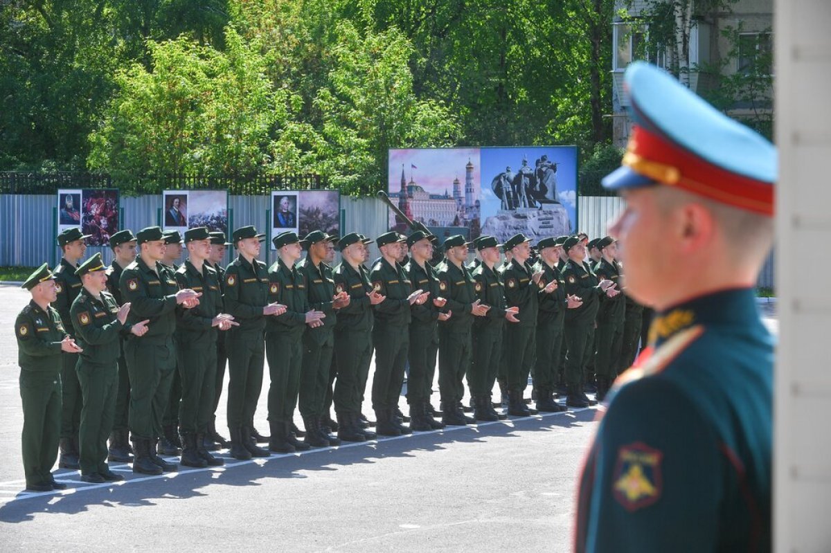    Сработал план Шойгу. Москве вернули военный округ