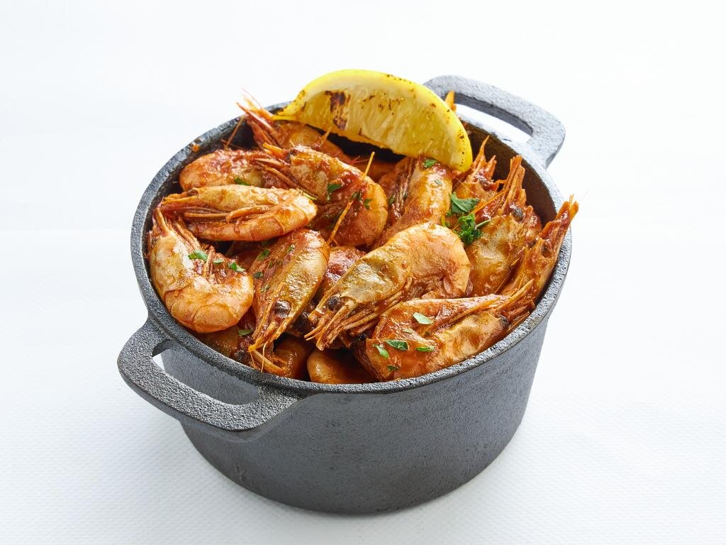 креветки в кляре. креветочная спб. креветочная на рубинштейна меню цены. креветочная ферма. креветка углохвостая 200 размер.