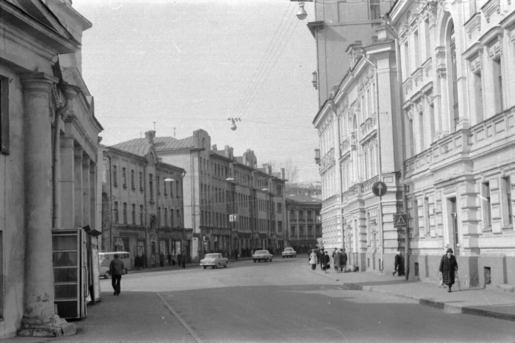 Улица Солянка 250 лет назад. Фотография взята из свободных источников на просторах Интернета