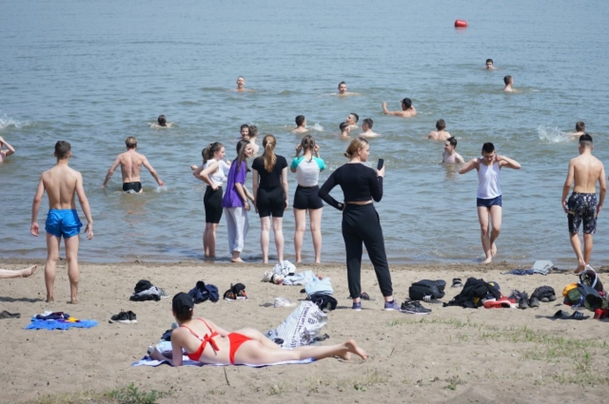    В Новосибирске температура воды в Обском море поднялась до +23 градусов