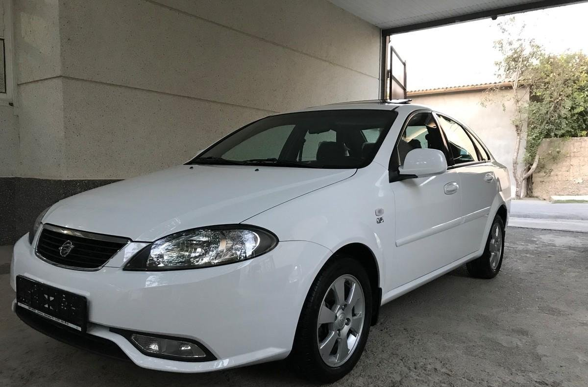 Lacetti 2013 beliy