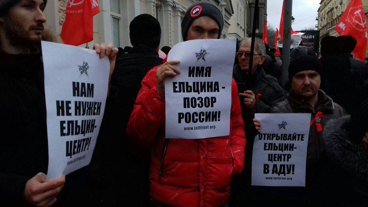 Автор: https://pbs.twimg.com/media/DyzjF0eWoAIOSLW.jpg