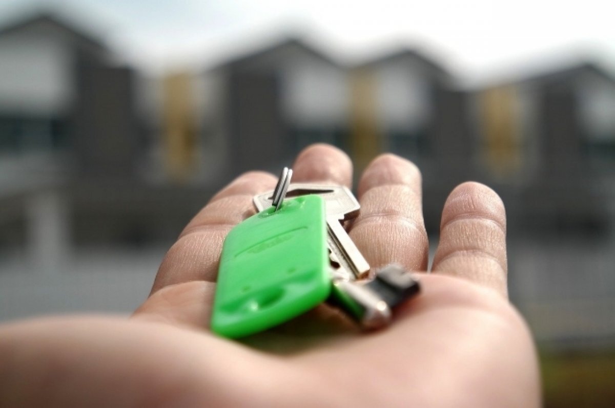    В Барнауле выставили на продажу очень белую квартиру