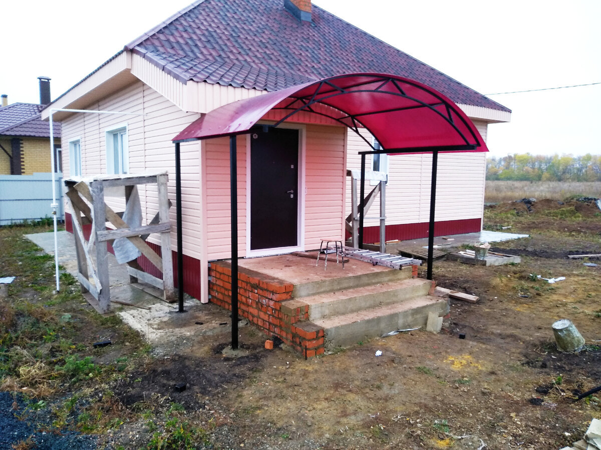 Так выглядел участок по окончании строительства дома. @ Горбунов Сергей