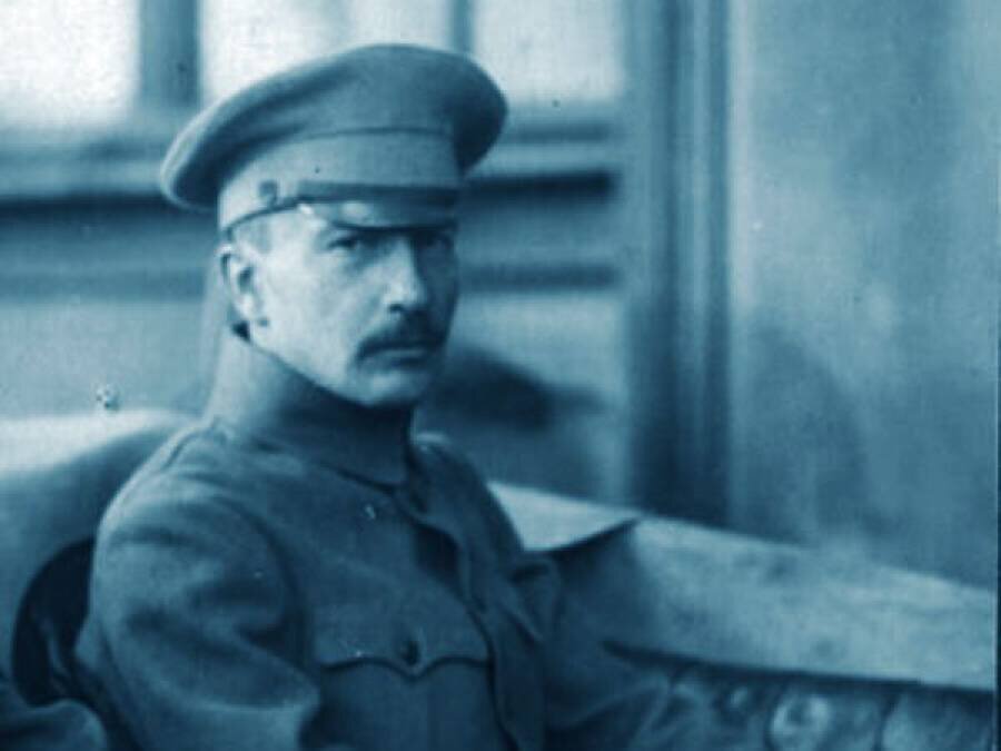 Б в савинков. Б Савинков 1917. Корнилов Керенский и Савинков.