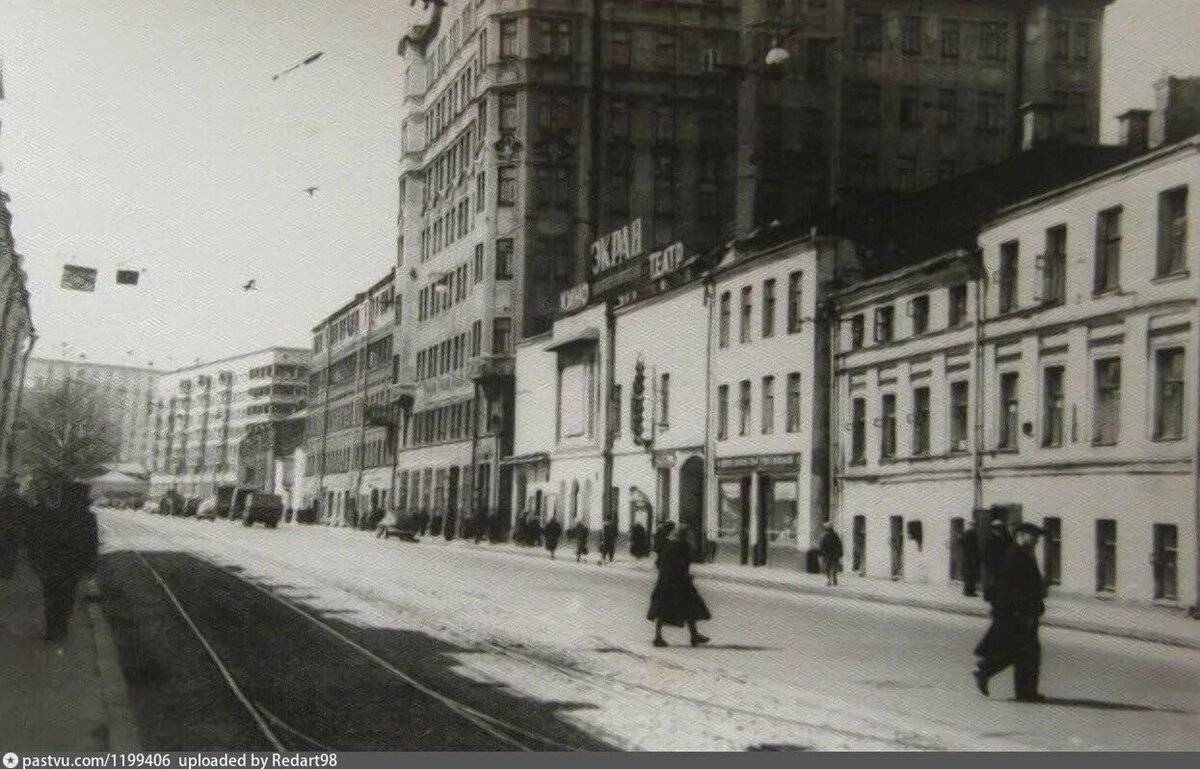 Московский кинотеатр призрак, которого не было, но он был. Экран жизни в Оружейном  переулке | Interjournalist Maxim Novikovski | Дзен