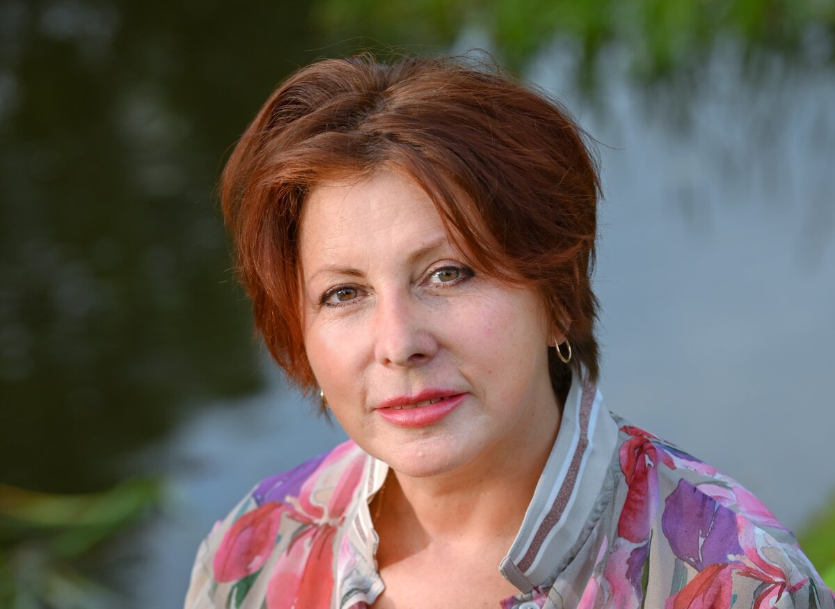 Екатерина Боярская, театровед, экскурсовод, заведующая музеем "Келломяки-Комарово", писательница (член союза писателей Москвы)