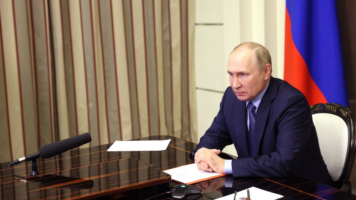    Президент Владимир Путин выступил с обращением касательно вооруженного мятежа, подготовленного ЧВК «Вагнер», в котором осудил действия бойцов и пообещал пресечь их.