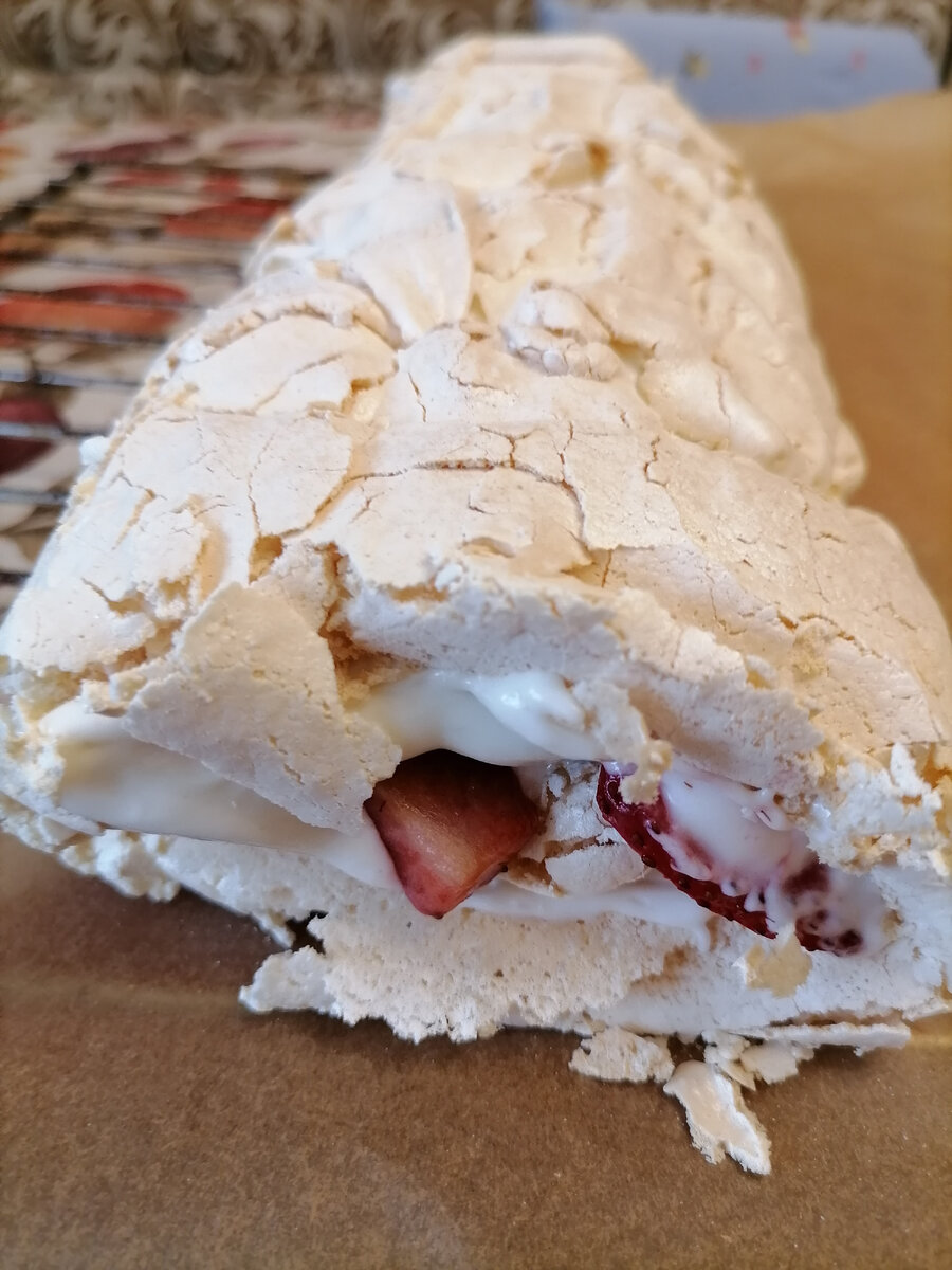 С клубникой