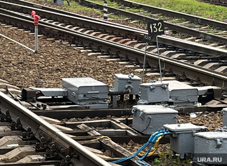    Из-за инцидента задерживаются поезда