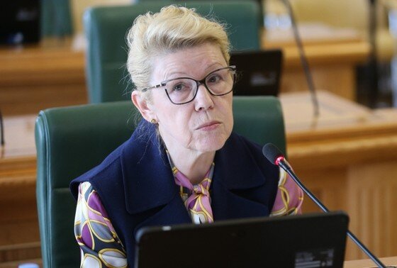    Елена Мизулина