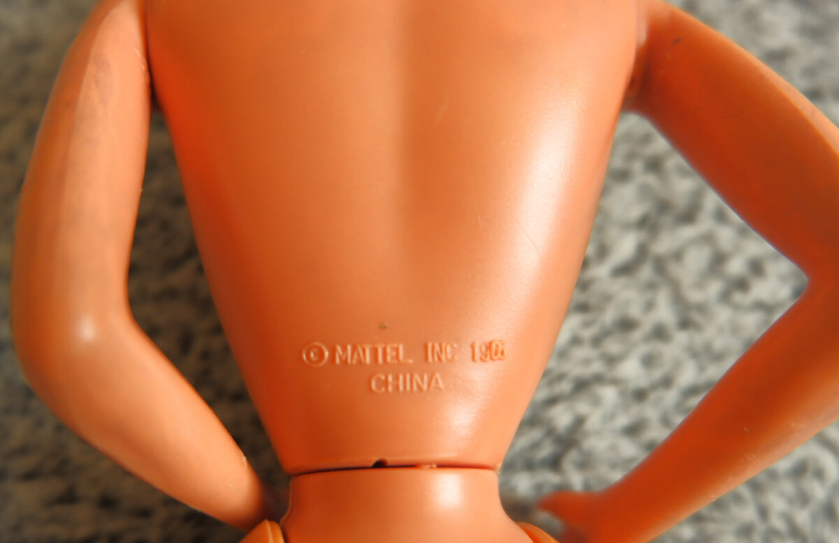 Корпорация Mattel, Китай, 1965