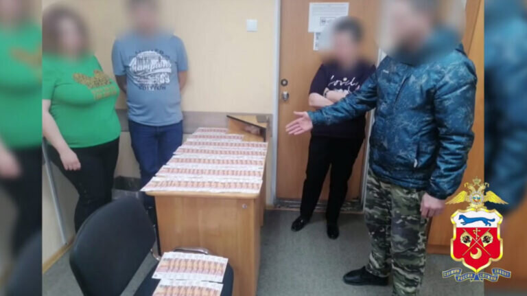    Оренбуржец получил год условно за то, что «помог» девушке собрать 715 тысяч рублей Андрей Севостьянов