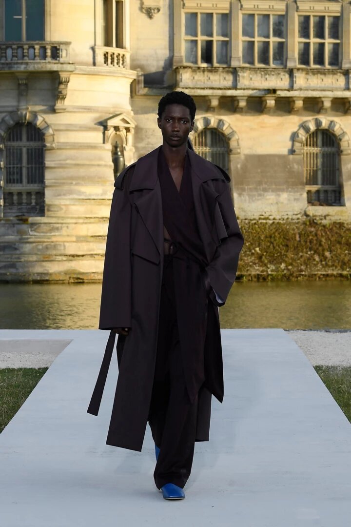 листайте галерею