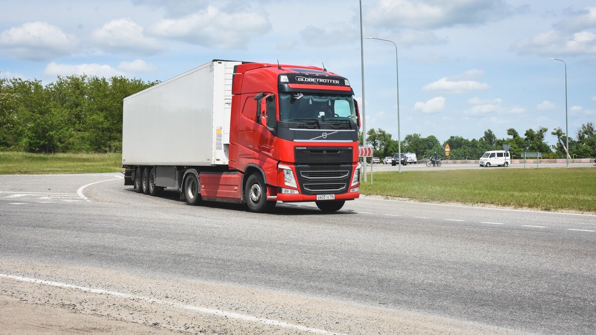     Ограничения будут действовать днем в течение 12 часов, сообщил глава ГИБДД Башкирии Владимир Севастьянов