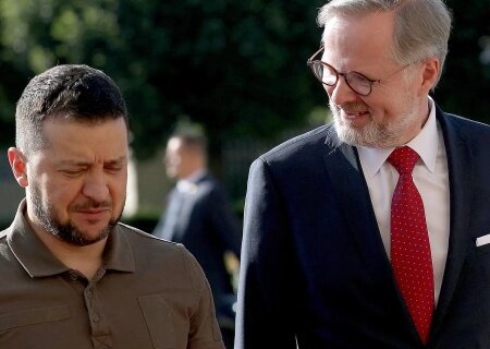    Чехия поможет украинским нацистам боеприпасами и боевыми вертолётами