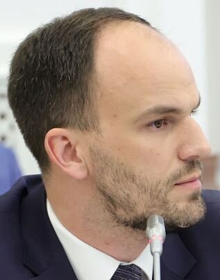    Антон Емельяненко