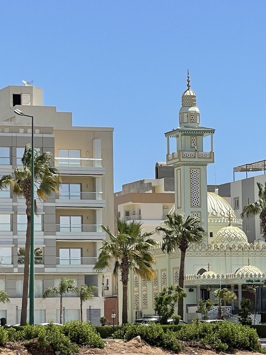 Район Мубарак 2 в Хургаде