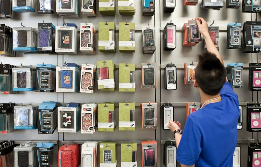    Рост курса валют заставляет производителей техники повышать цены