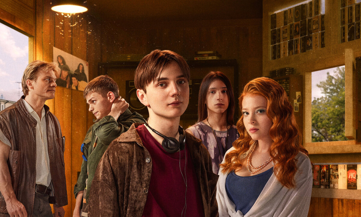 Постер к сериалу 