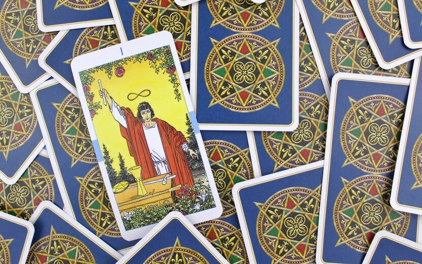    Таро онлайн: что вас ждет с 10 по 16 июля