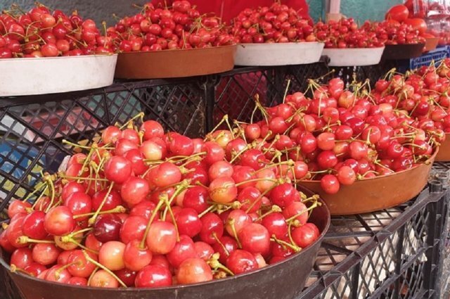    Какую черешню не стоит покупать?