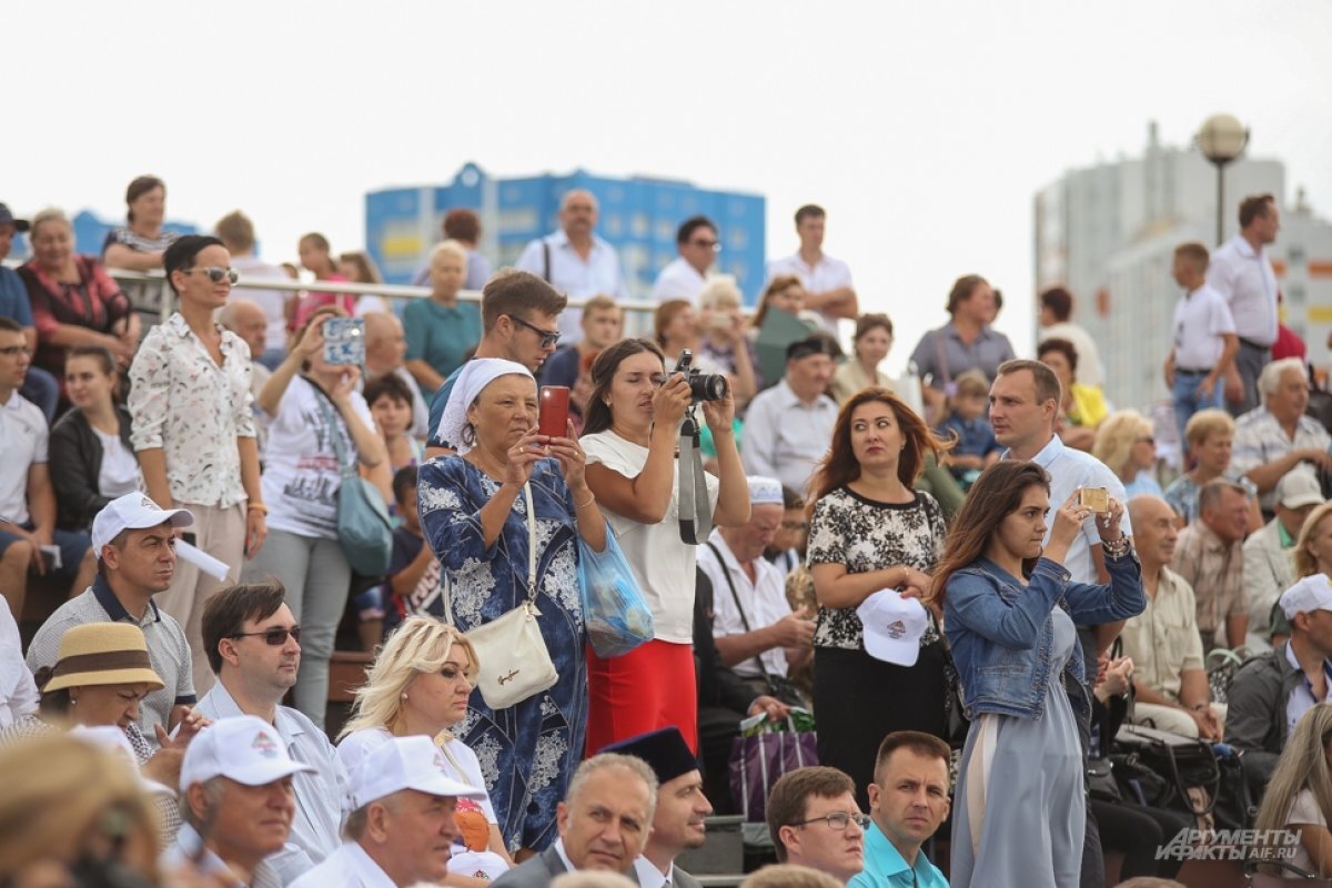    В РТ необходимо обеспечить безопасность людей на массовых гуляниях – Раис