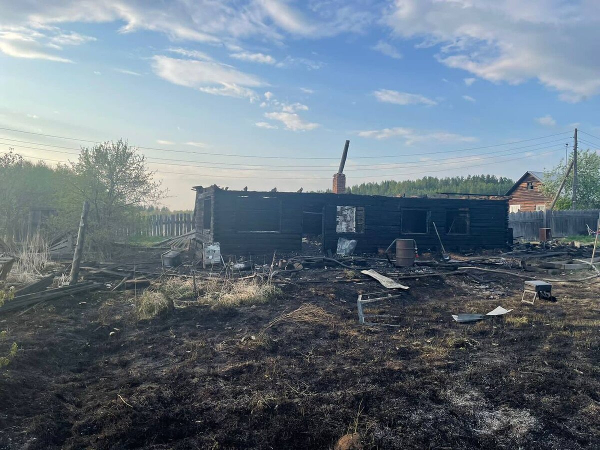 Жертвами пожара в Новоалтайске стали женщина и двое малолетних детей |  СибМедиа | Дзен