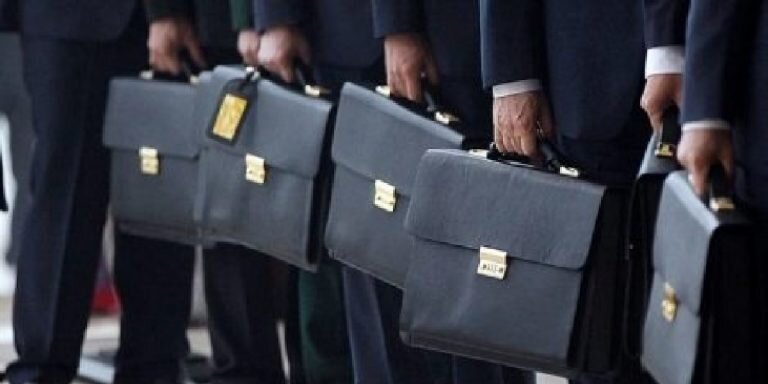 Фото: https://www.kp.md/ (https://s13.stc.yc.kpcdn.net/share/i/12/11382088/wr-960.webp)