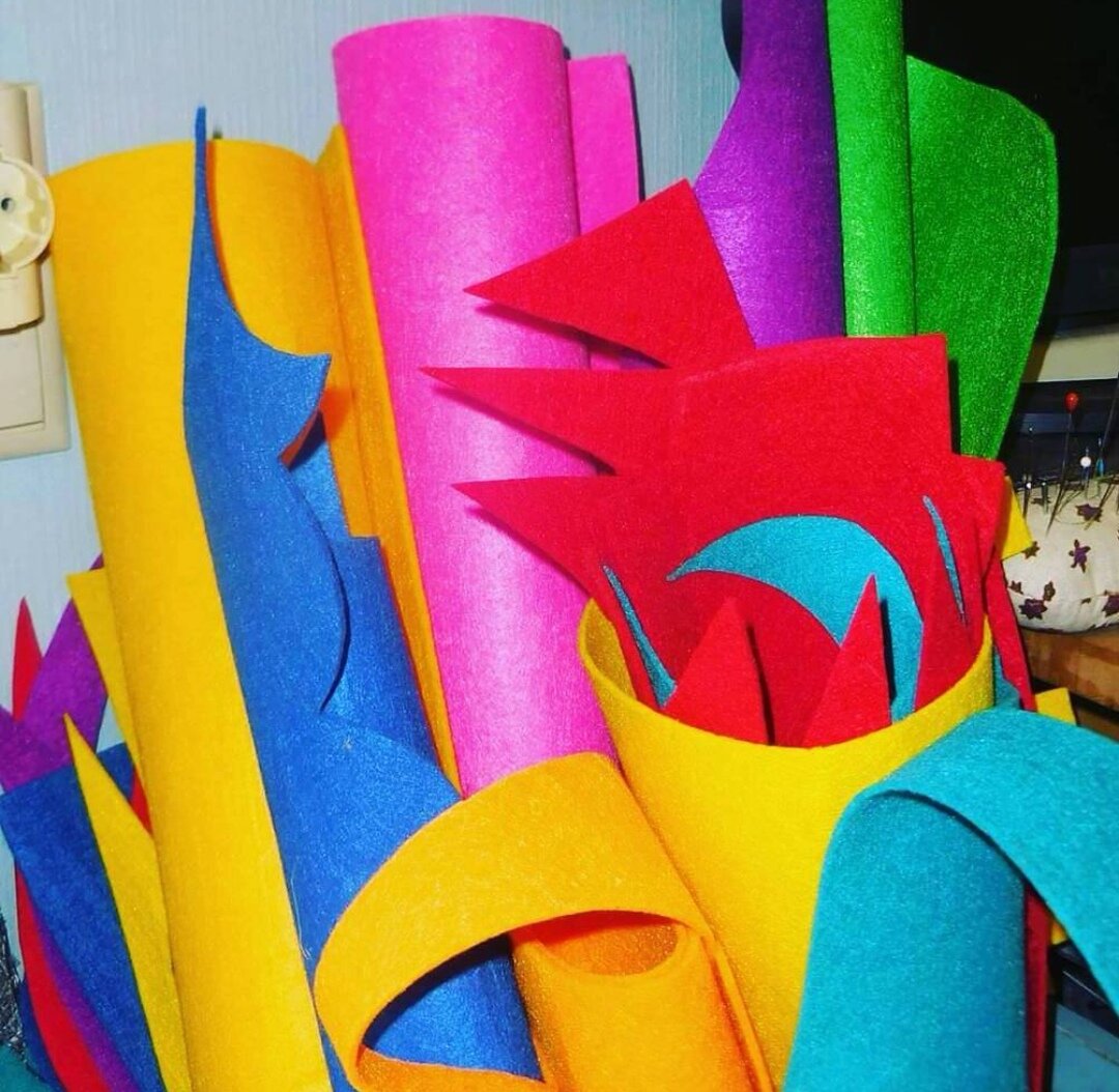 Разноцветный фетр был закуплен