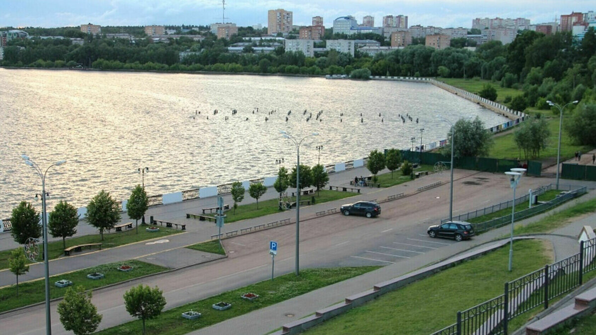     В Ижевске в День города, 12 июня набережная городского пруда на четыре часа станет Олимпийской. Об этом сообщила пресс-служба администрации столицы Удмуртии.