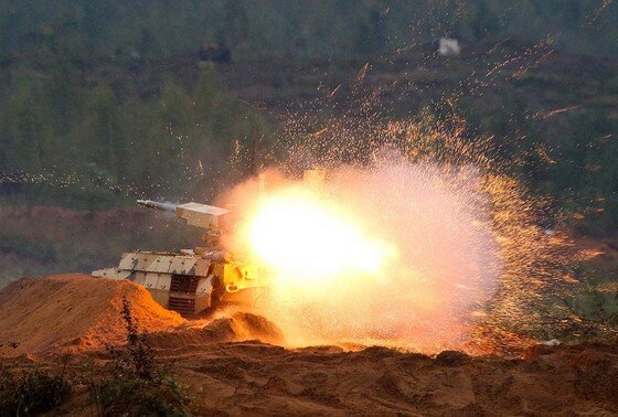    Пуски ПТУР из боевой машины поддержки танков «Терминатор»