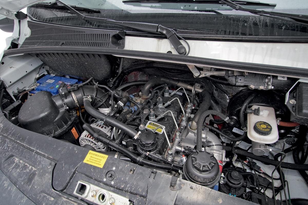 Cummins в моторном отсеке нового "Соболь НН"