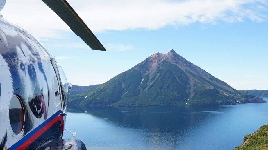    По итогам прошлого года туристский поток в ДФО составил почти пят миллионов человек. Такие данные приводит Росстат.
