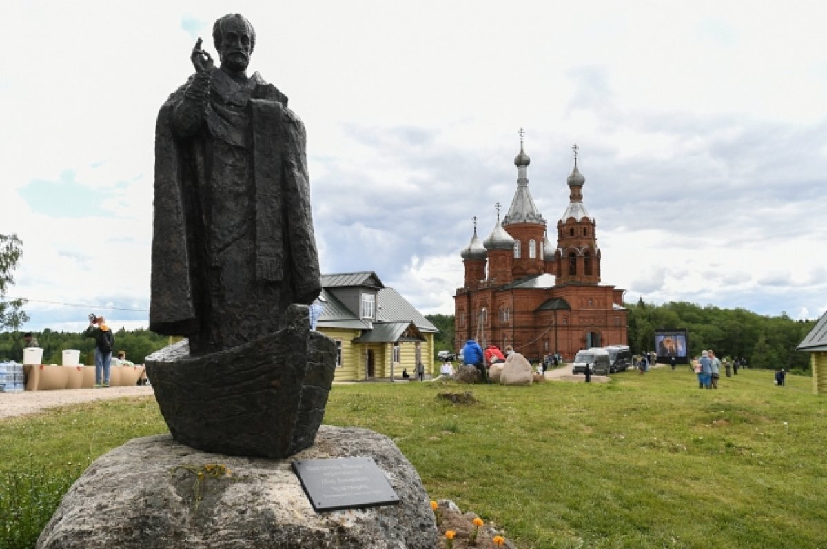    От истока реки Волги в Тверской области начался XXIV Волжский крестный ход