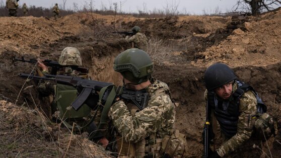    ТАСС: в районе Авдеевки два экипажа БМП ВСУ сдались в плен российским военным Анна Белая