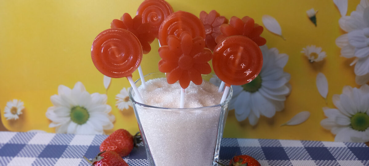 Такой мармелад на палочках понравится вашим детям.