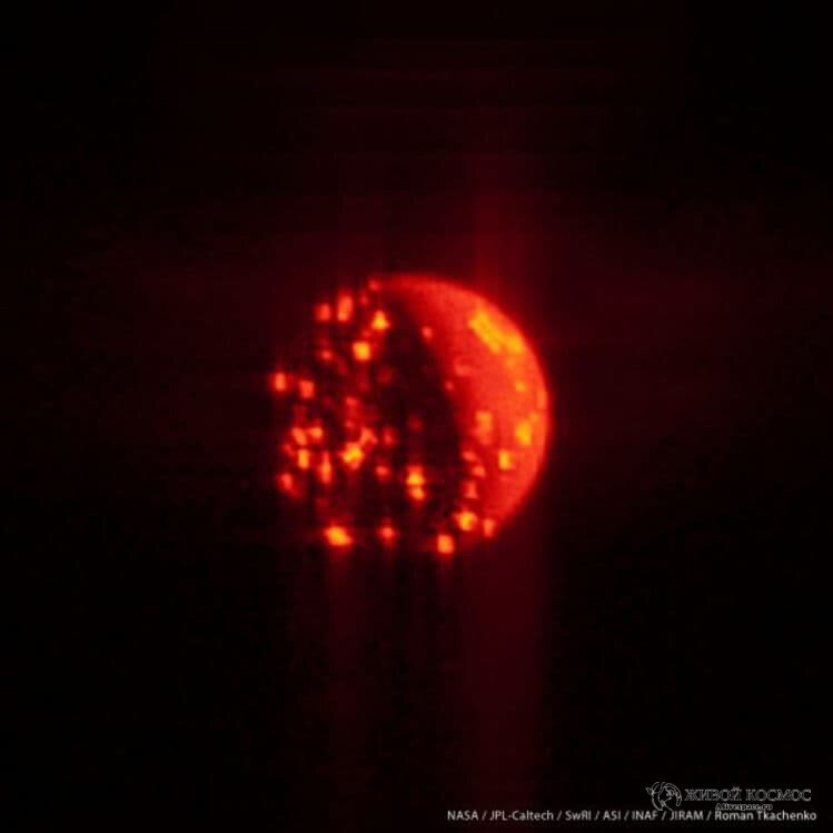      Вулканы Ио глазами прибора JIRAM (NASA/JPL-Caltech/SwRI/ASI/JIRAM/Roman Tkachenko).