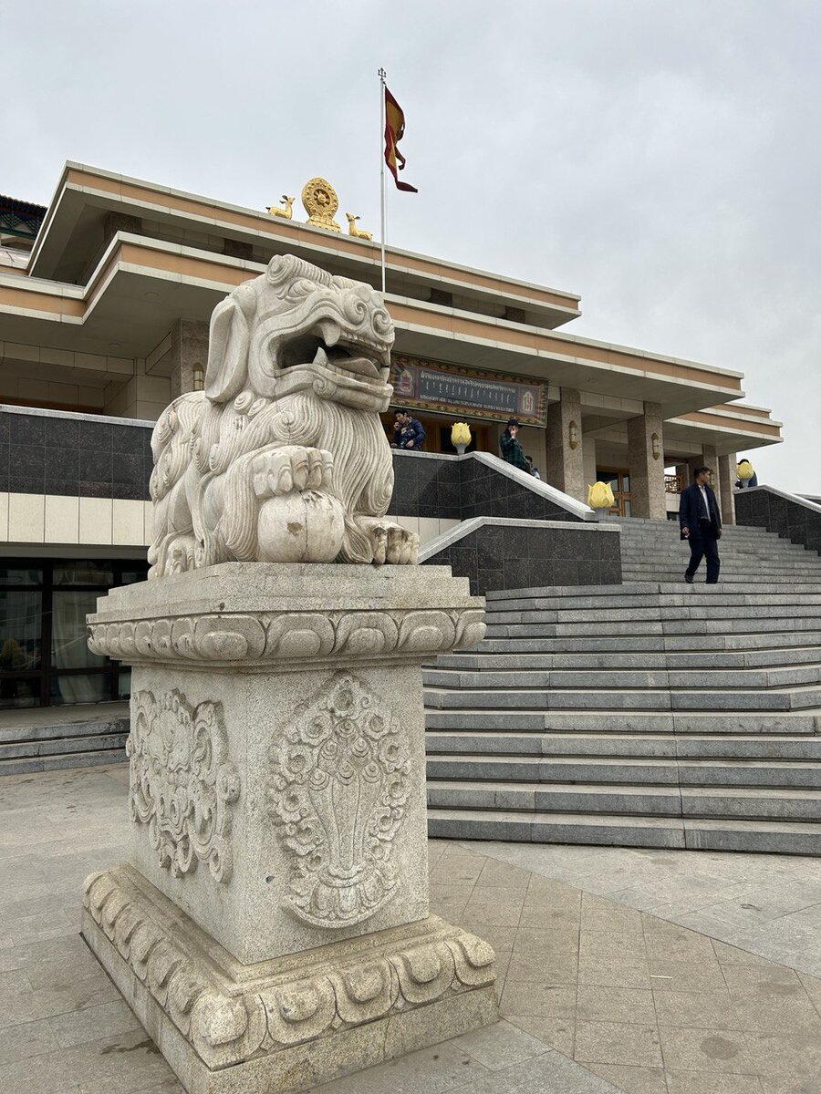 Центральный храм монастыря Гандантэгченлин