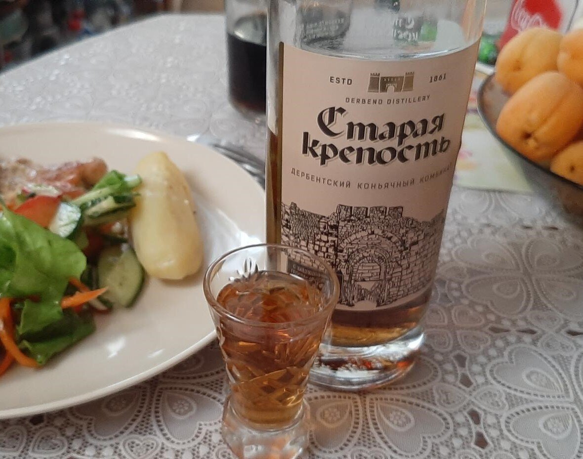 5 марок дешевого коньяка из натурального винограда, который не стыдно ...