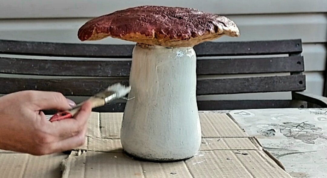 Как сделать декоративные грибы из цемента своими руками