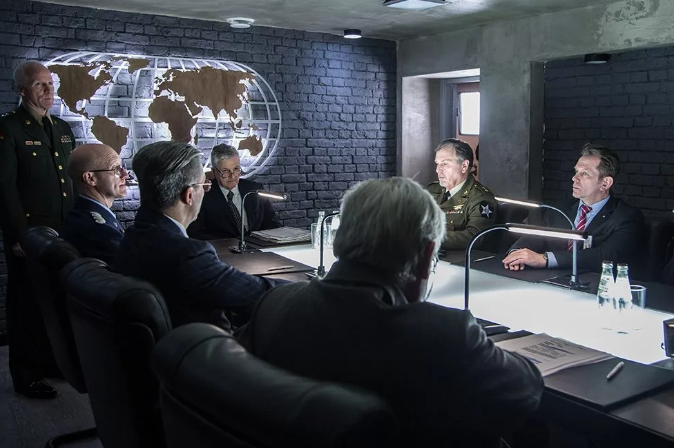 Кадр из сериала  "Операция «Сатана»" (2018)