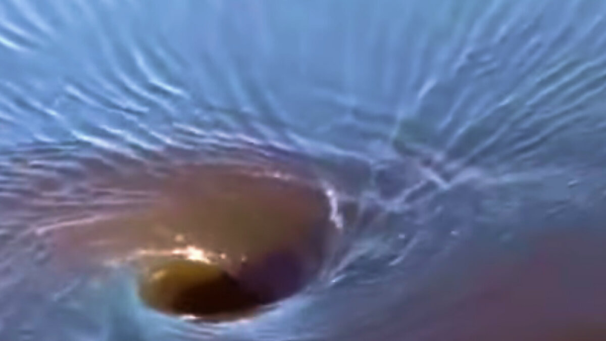 Шимозеро, Вытегорский район, воронка