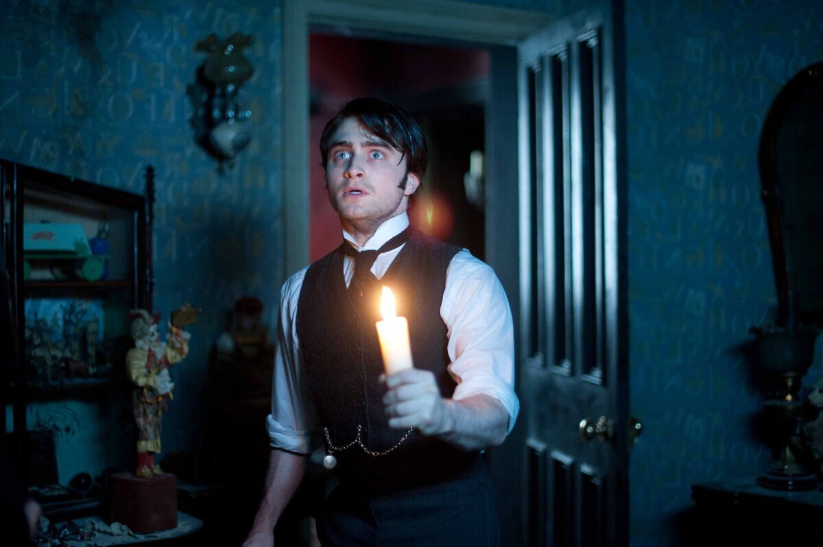 Кадры из фильма "Женщина в черном" (2012)