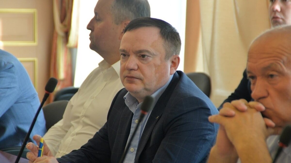     Парламентарий считает, что нужно стимулировать женщин не совершать аборты.