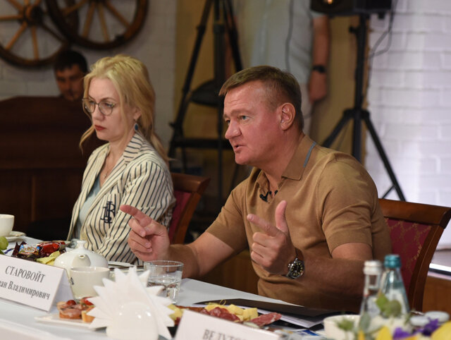    Роман Старовойт ответил на вопросы главных редакторов курских и федеральных СМИ