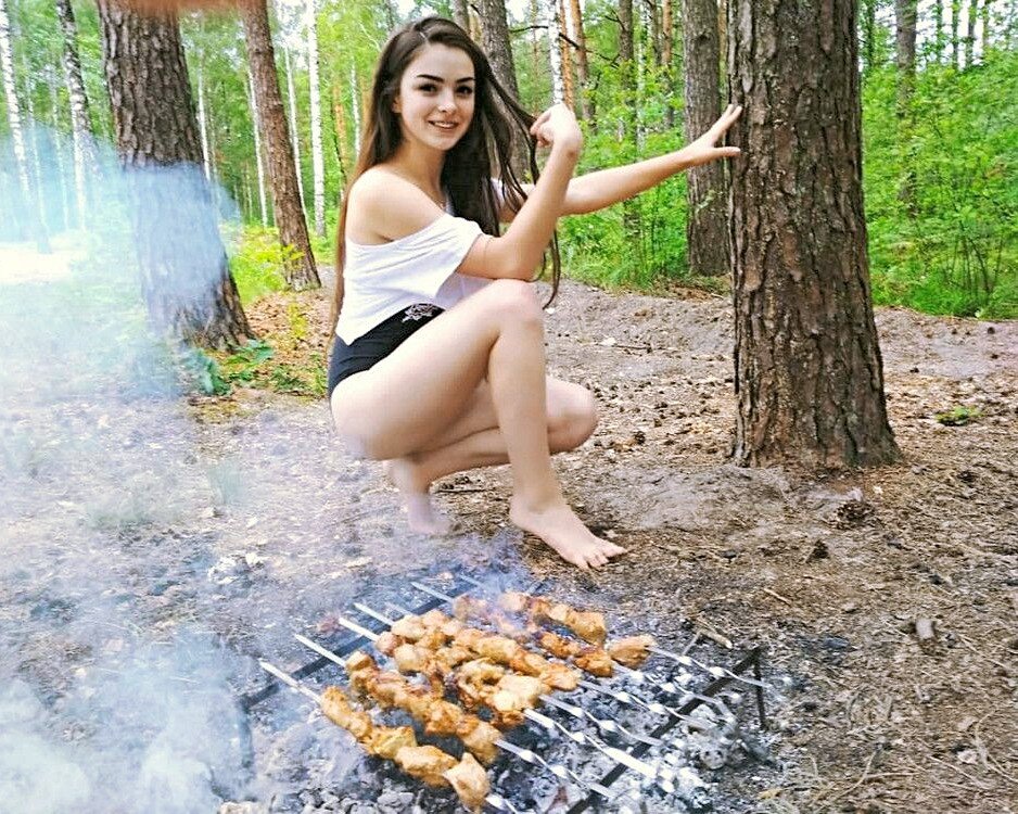 Молодежь отдыхает на природе 18