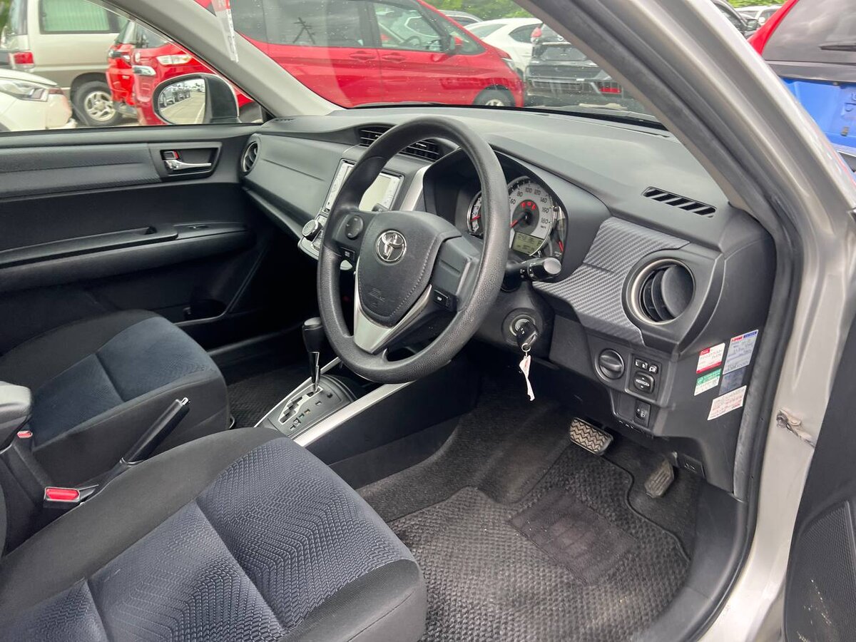 Фото салона, листайте