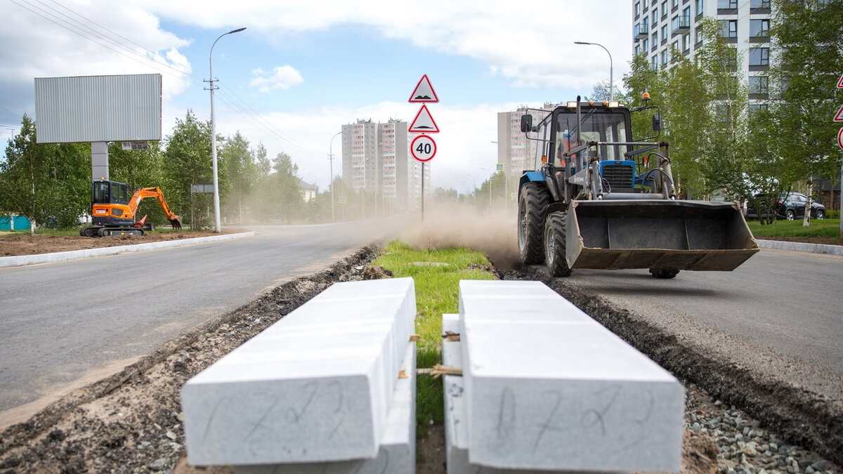    В Сургуте дорожники отремонтируют самый проблемный участок города